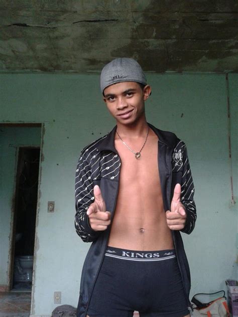 gay amador brasileiro|@FlagrasGay 